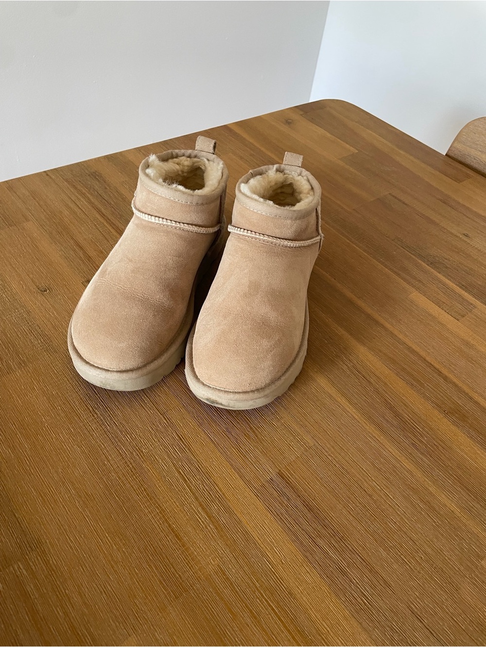 UGG Classic Ultra Mini Ankle Boots - Chestnut Brown